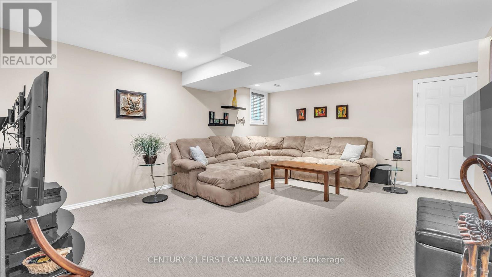 916 Cresthaven Crescent, London South, Ontario  N6K 4W1 - Photo 22 - X12463556