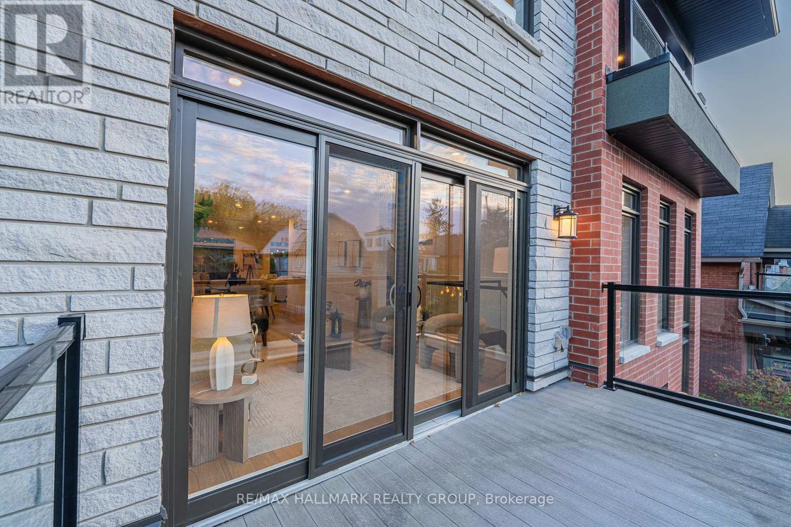 14 Thornton Avenue, Ottawa, Ontario  K1S 2R9 - Photo 18 - X12463598