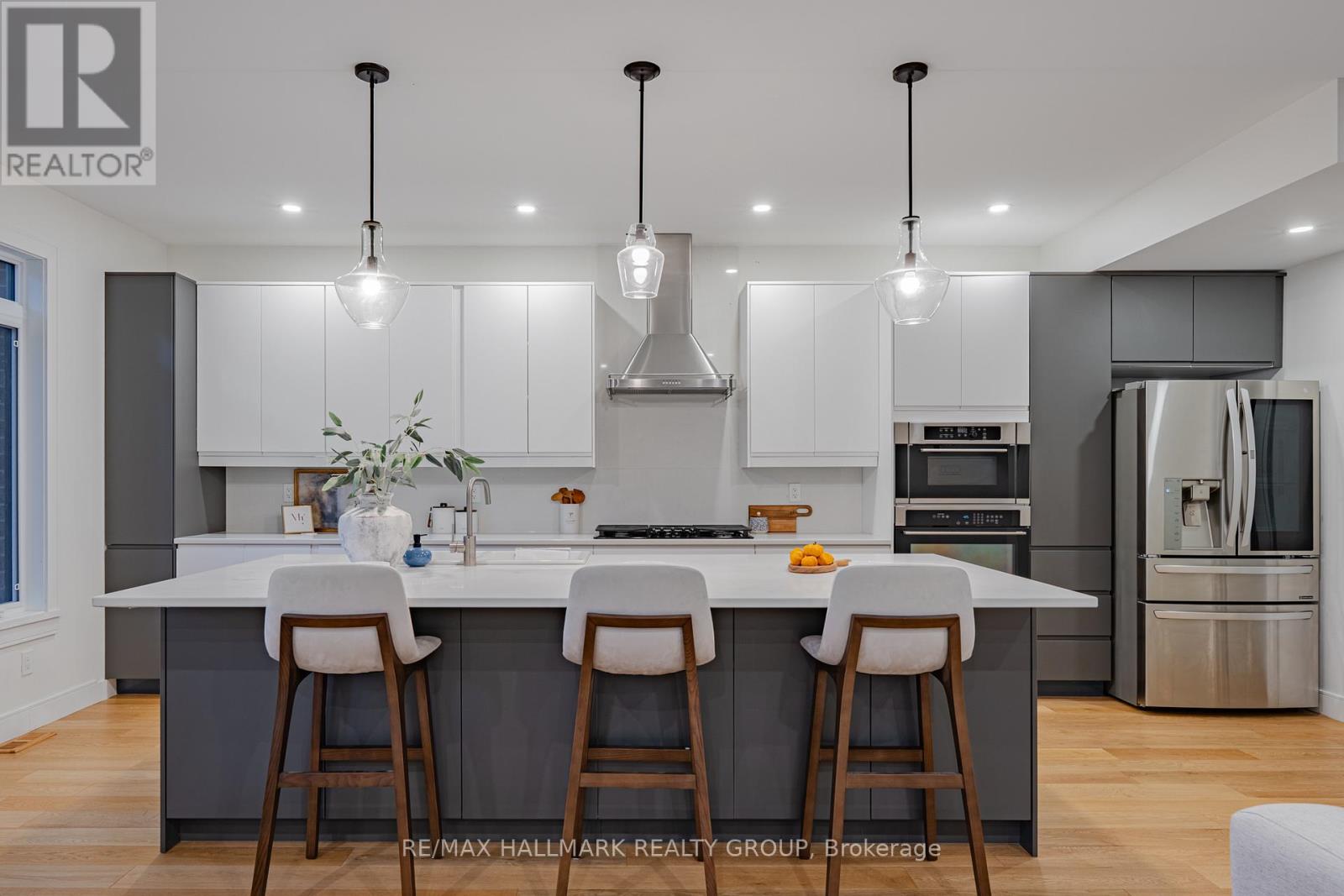14 Thornton Avenue, Ottawa, Ontario  K1S 2R9 - Photo 26 - X12463598