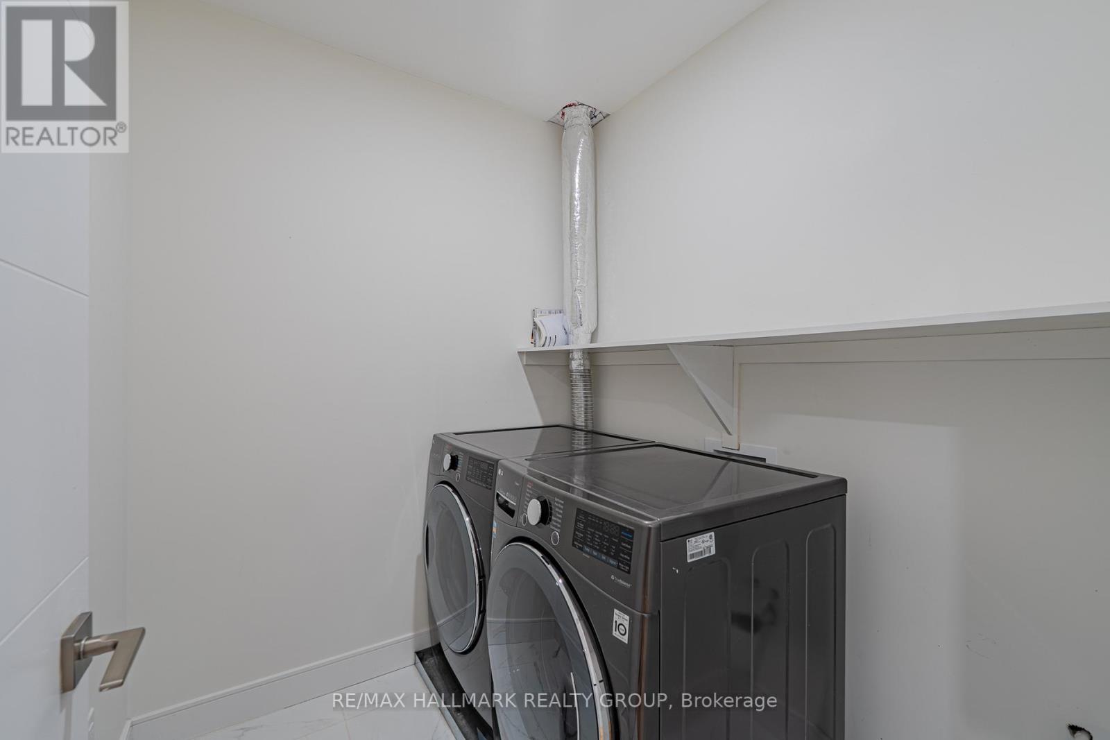 14 Thornton Avenue, Ottawa, Ontario  K1S 2R9 - Photo 37 - X12463598