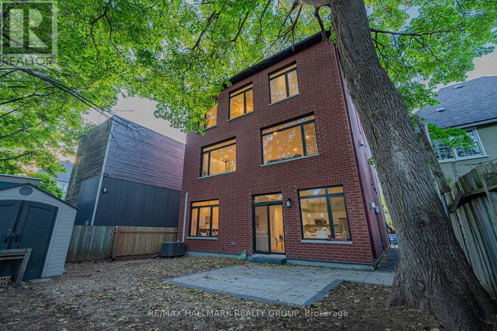 14 Thornton Avenue, Ottawa, Ontario  K1S 2R9 - Photo 42 - X12463598