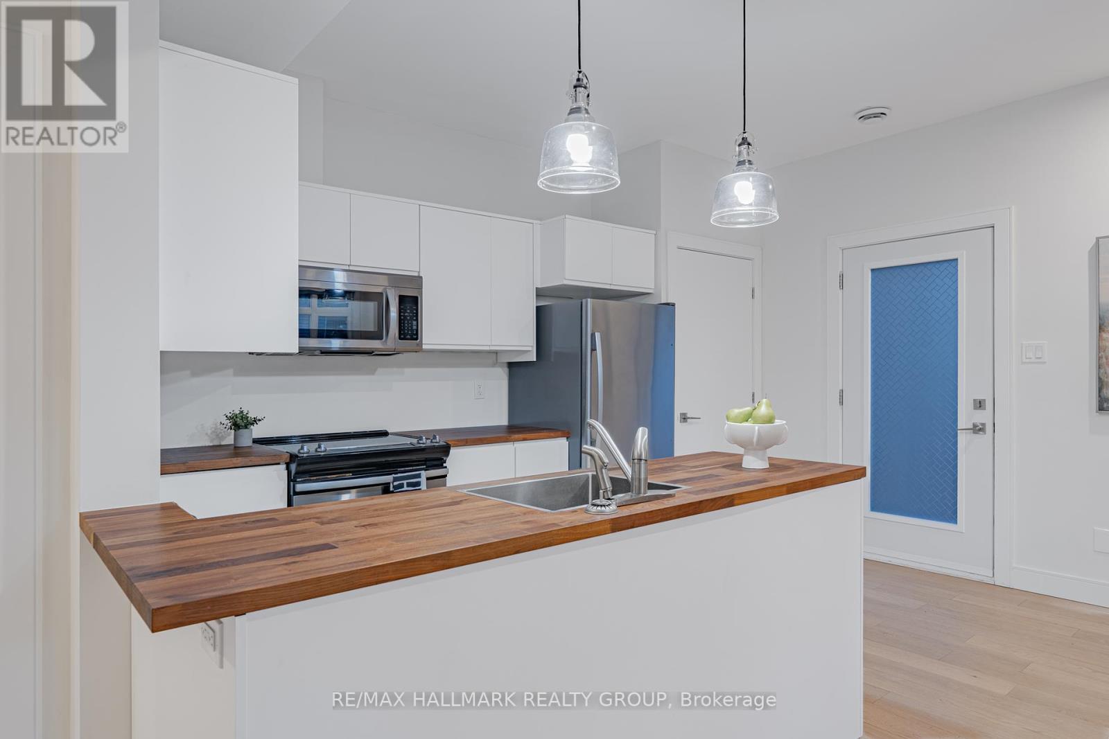 14 Thornton Avenue, Ottawa, Ontario  K1S 2R9 - Photo 45 - X12463598