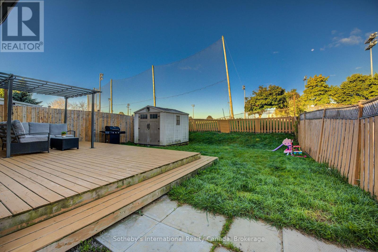 147 St. Lawrence Drive, Welland, Ontario  L3C 7H6 - Photo 31 - X12463586