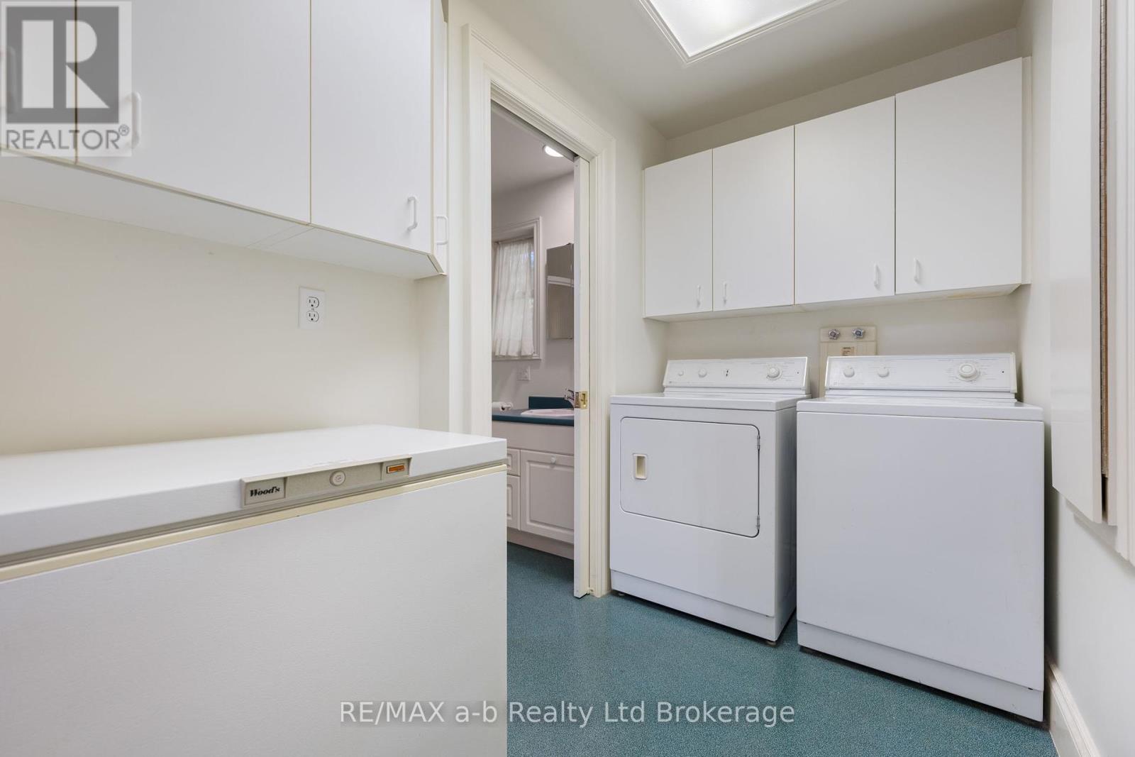27 Norfolk Street, Norwich, Ontario  N0J 1R0 - Photo 22 - X12463603