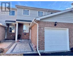 15 STURBRIDGE PRIVATE, Ottawa, Ontario