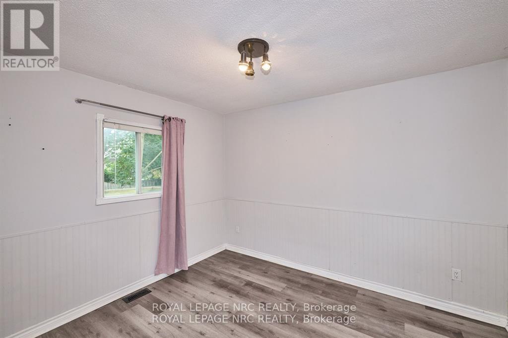 108 Carlton Street, St. Catharines, Ontario  L2R 1R3 - Photo 29 - X12463619