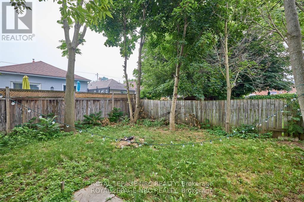 108 Carlton Street, St. Catharines, Ontario  L2R 1R3 - Photo 37 - X12463619