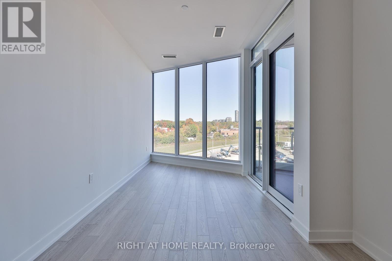 616 - 1 Kyle Lowry Rd Road, Toronto, Ontario  M3C 0S6 - Photo 17 - C12463407