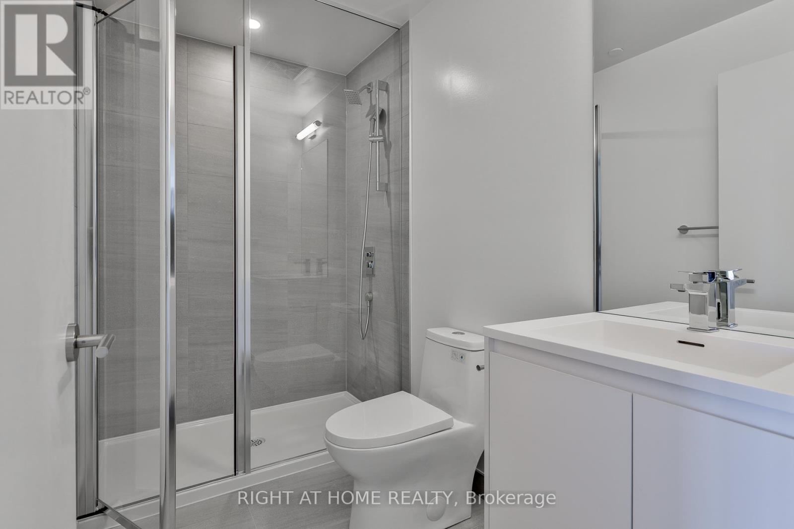 616 - 1 Kyle Lowry Rd Road, Toronto, Ontario  M3C 0S6 - Photo 3 - C12463407