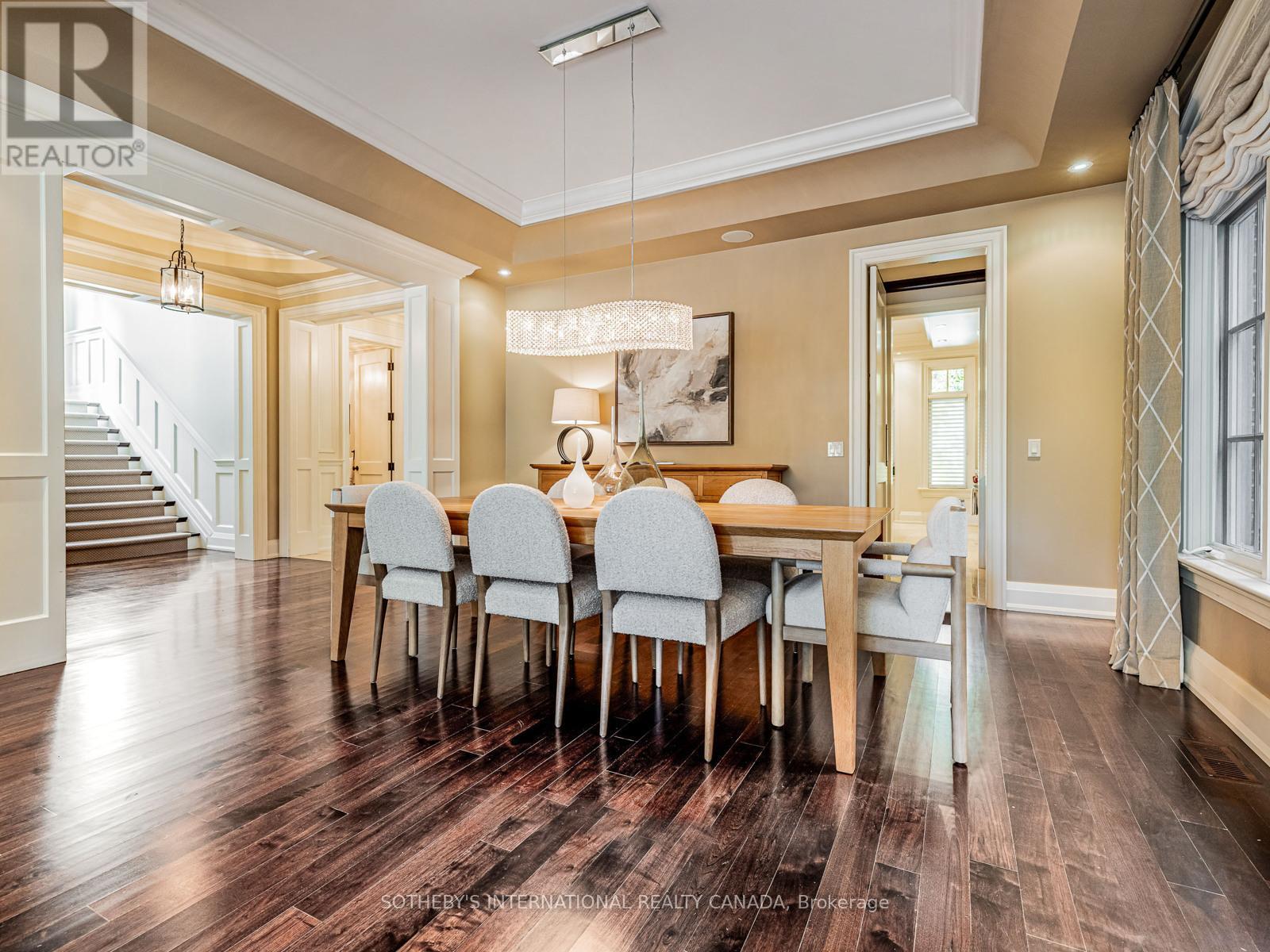 178 St. Leonards Road, Toronto, Ontario  M4N 1K7 - Photo 7 - C12463410