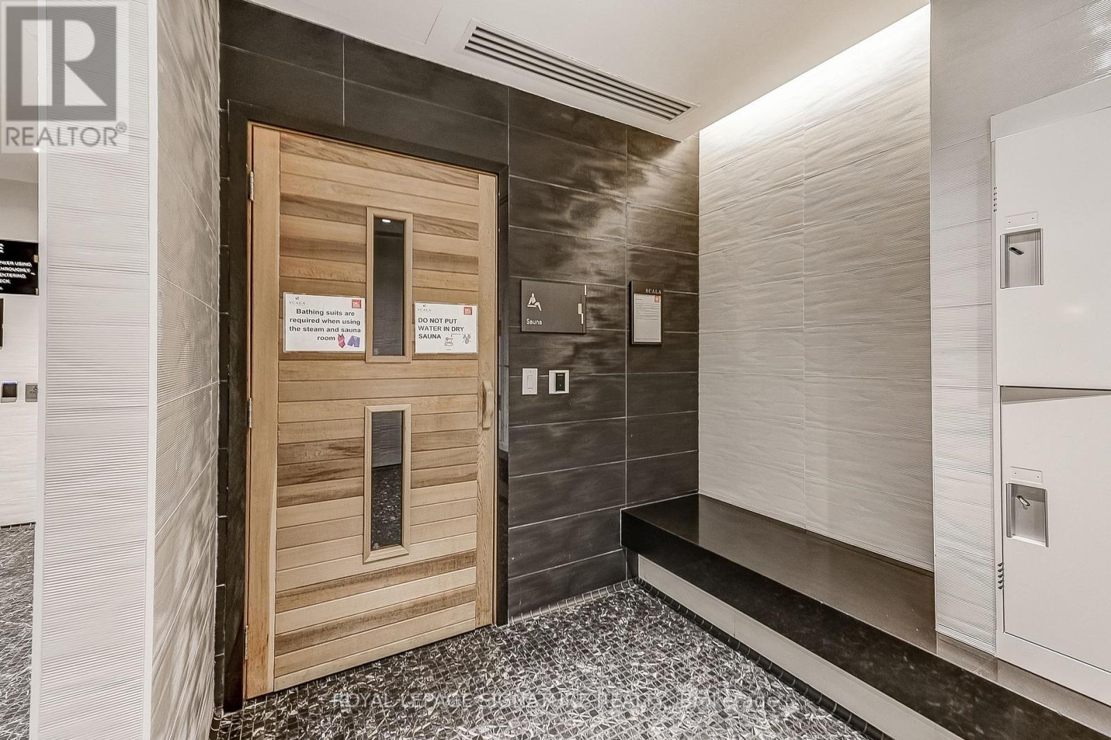 853 - 25 Adra Grado Way, Toronto, Ontario  M2J 0H6 - Photo 38 - C12463442
