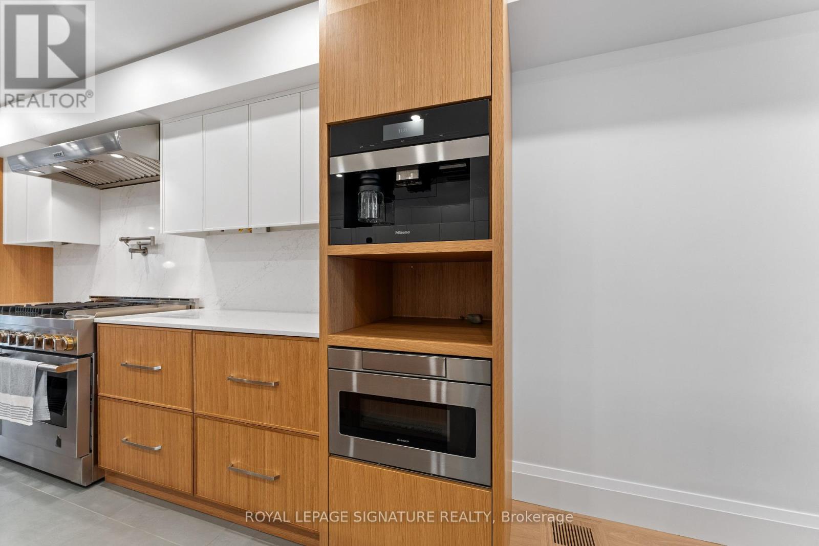 37 Manor Road E, Toronto, Ontario  M4S 1P9 - Photo 12 - C12463488
