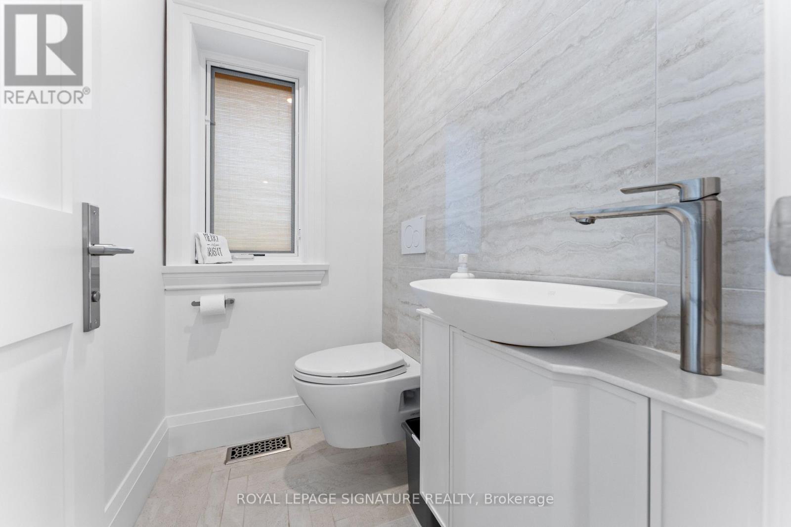 37 Manor Road E, Toronto, Ontario  M4S 1P9 - Photo 24 - C12463488