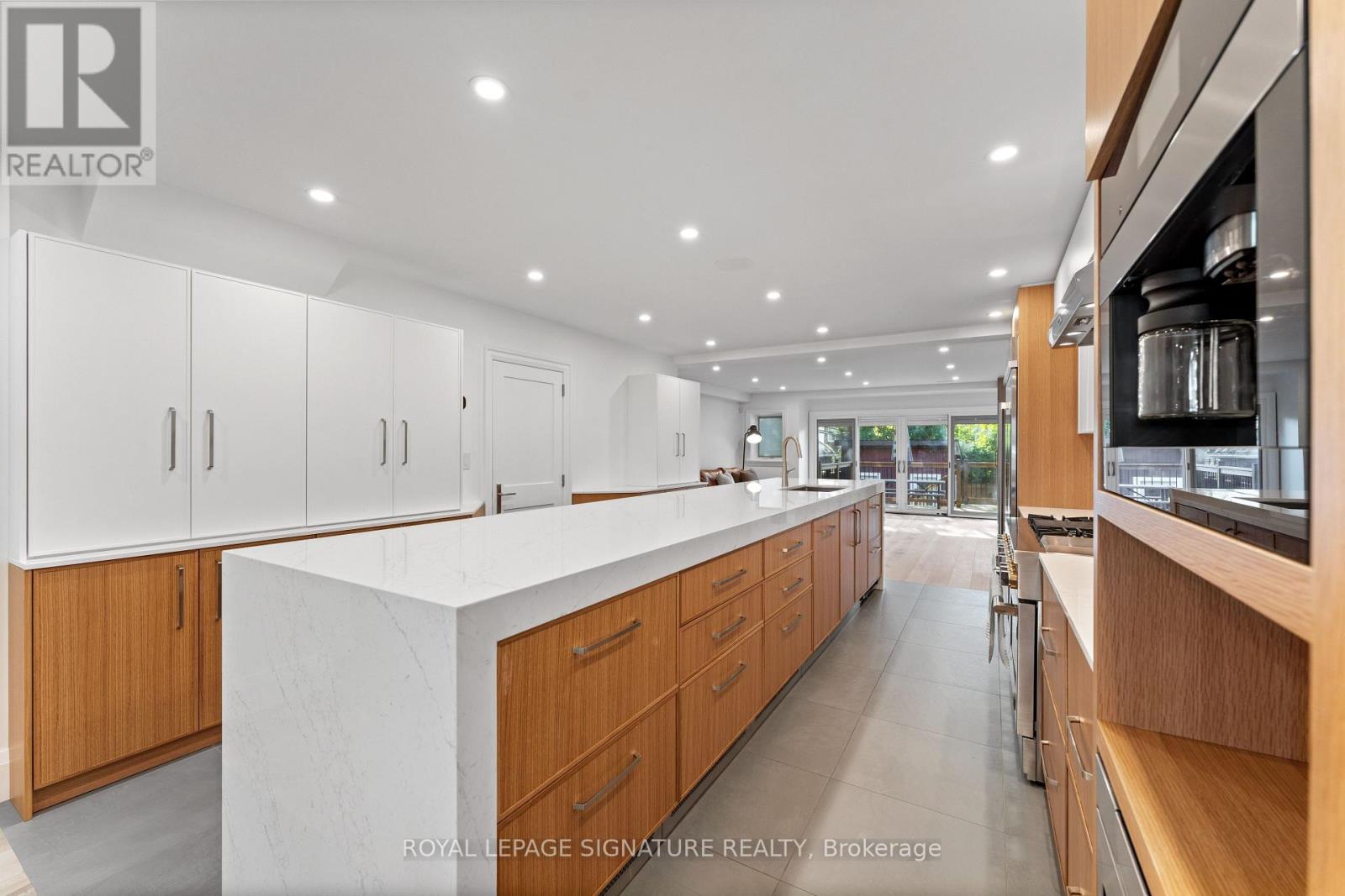 37 Manor Road E, Toronto, Ontario  M4S 1P9 - Photo 8 - C12463488