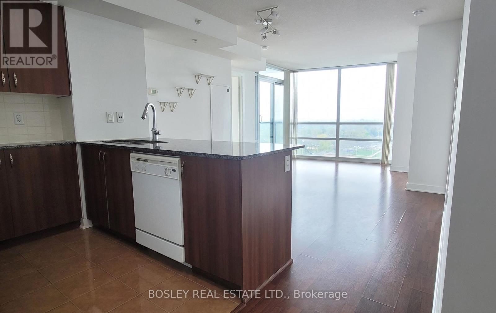 1302 - 5740 Yonge Street, Toronto, Ontario  M2M 0B1 - Photo 10 - C12463496