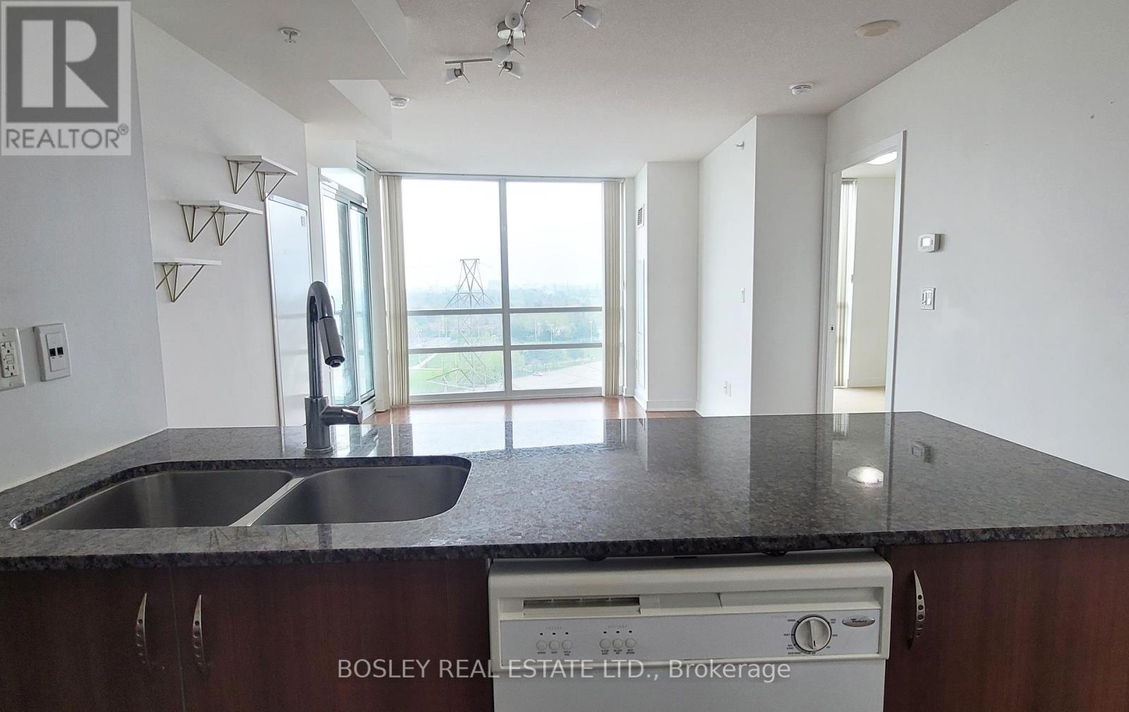 1302 - 5740 Yonge Street, Toronto, Ontario  M2M 0B1 - Photo 12 - C12463496