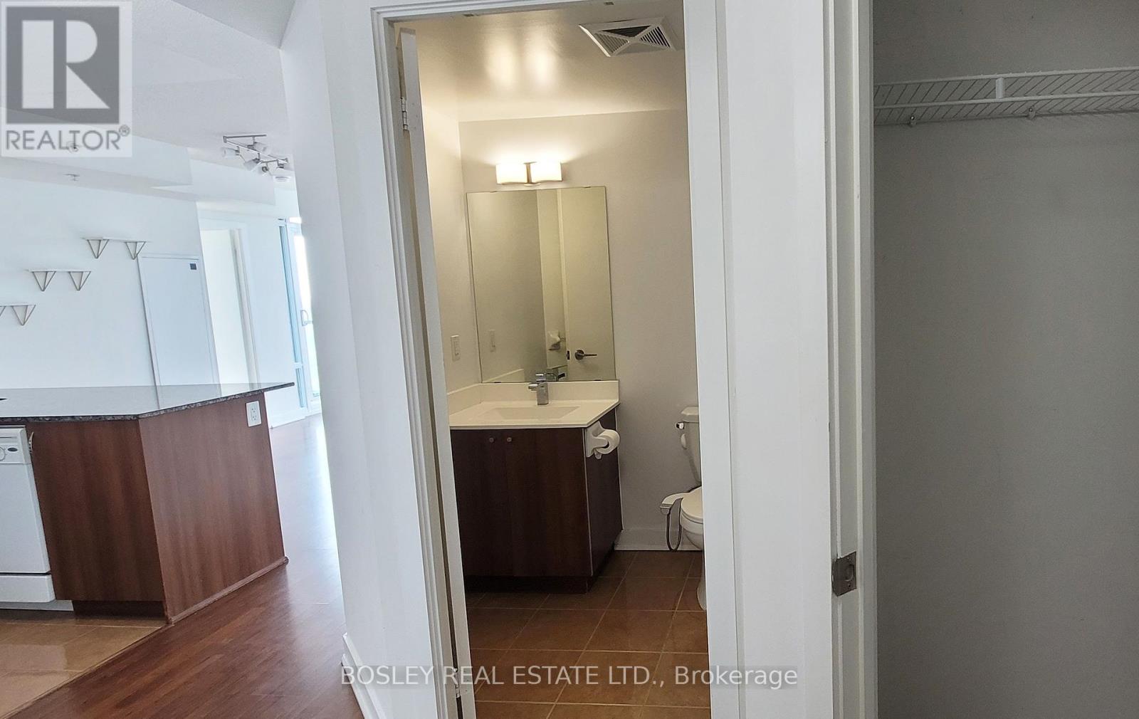1302 - 5740 Yonge Street, Toronto, Ontario  M2M 0B1 - Photo 5 - C12463496