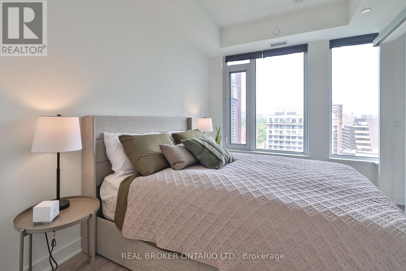 1205 - 11 Yorkville Avenue, Toronto, Ontario  M4W 0B7 - Photo 16 - C12463497