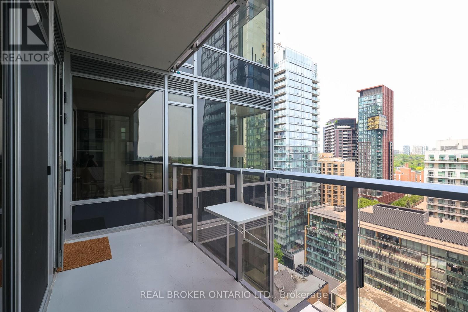 1205 - 11 Yorkville Avenue, Toronto, Ontario  M4W 0B7 - Photo 25 - C12463497