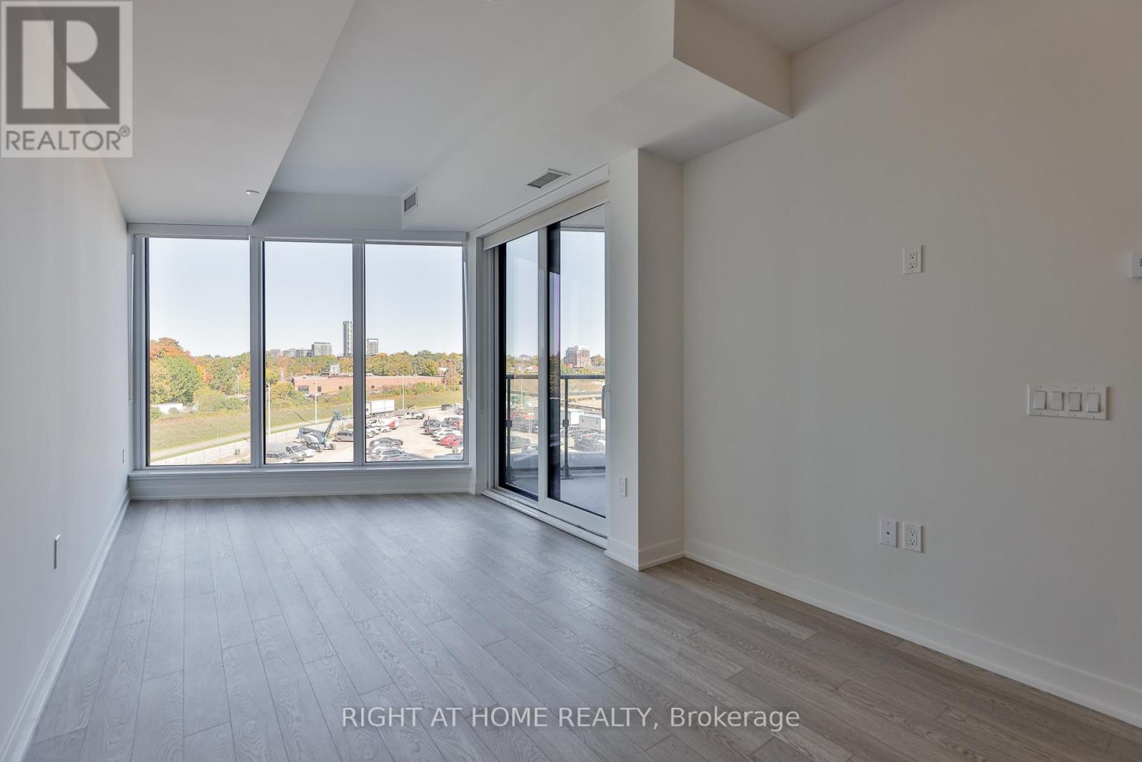 517 - 1 Kyle Lowry Rd Road, Toronto, Ontario  M3C 0S6 - Photo 18 - C12463498