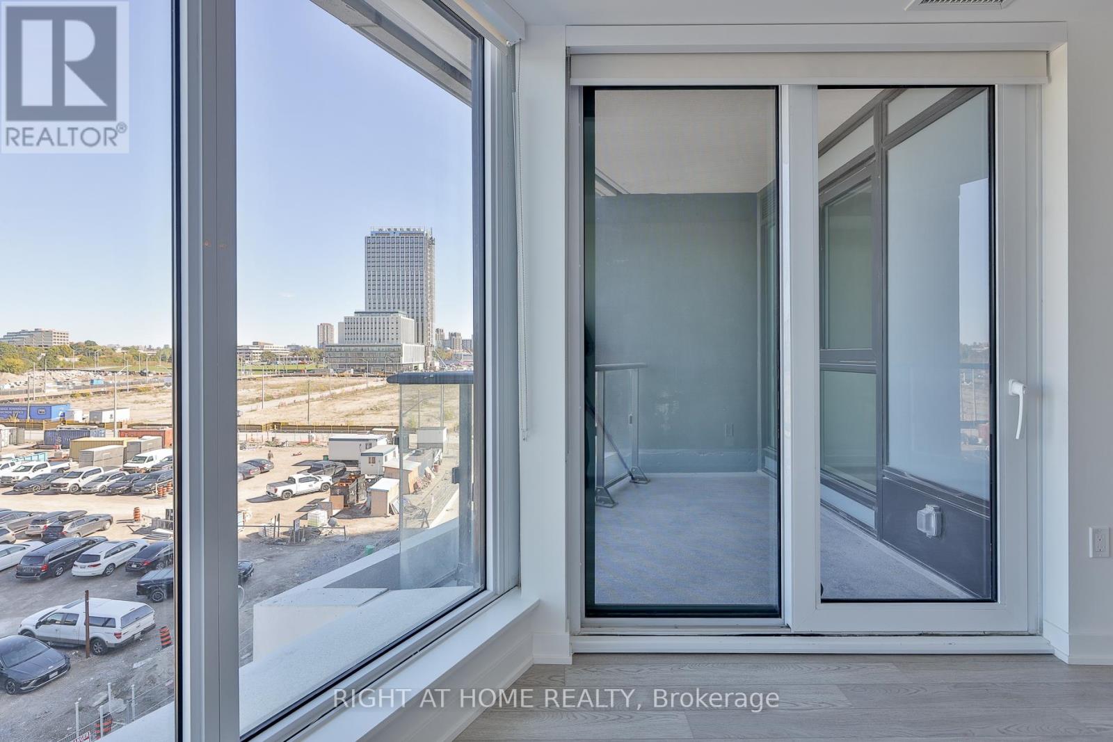 517 - 1 Kyle Lowry Rd Road, Toronto, Ontario  M3C 0S6 - Photo 20 - C12463498