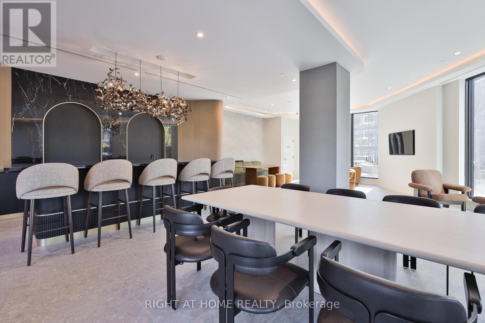 517 - 1 Kyle Lowry Rd Road, Toronto, Ontario  M3C 0S6 - Photo 35 - C12463498