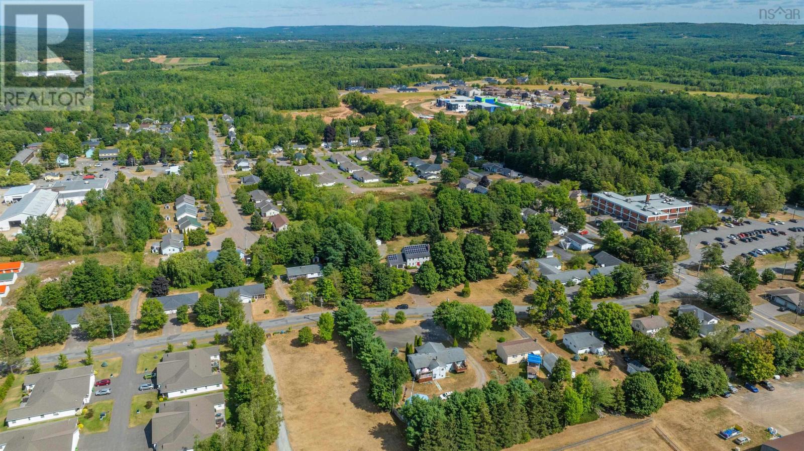 156 Brown Street, Berwick, Nova Scotia  B0N 1T0 - Photo 3 - 202522949