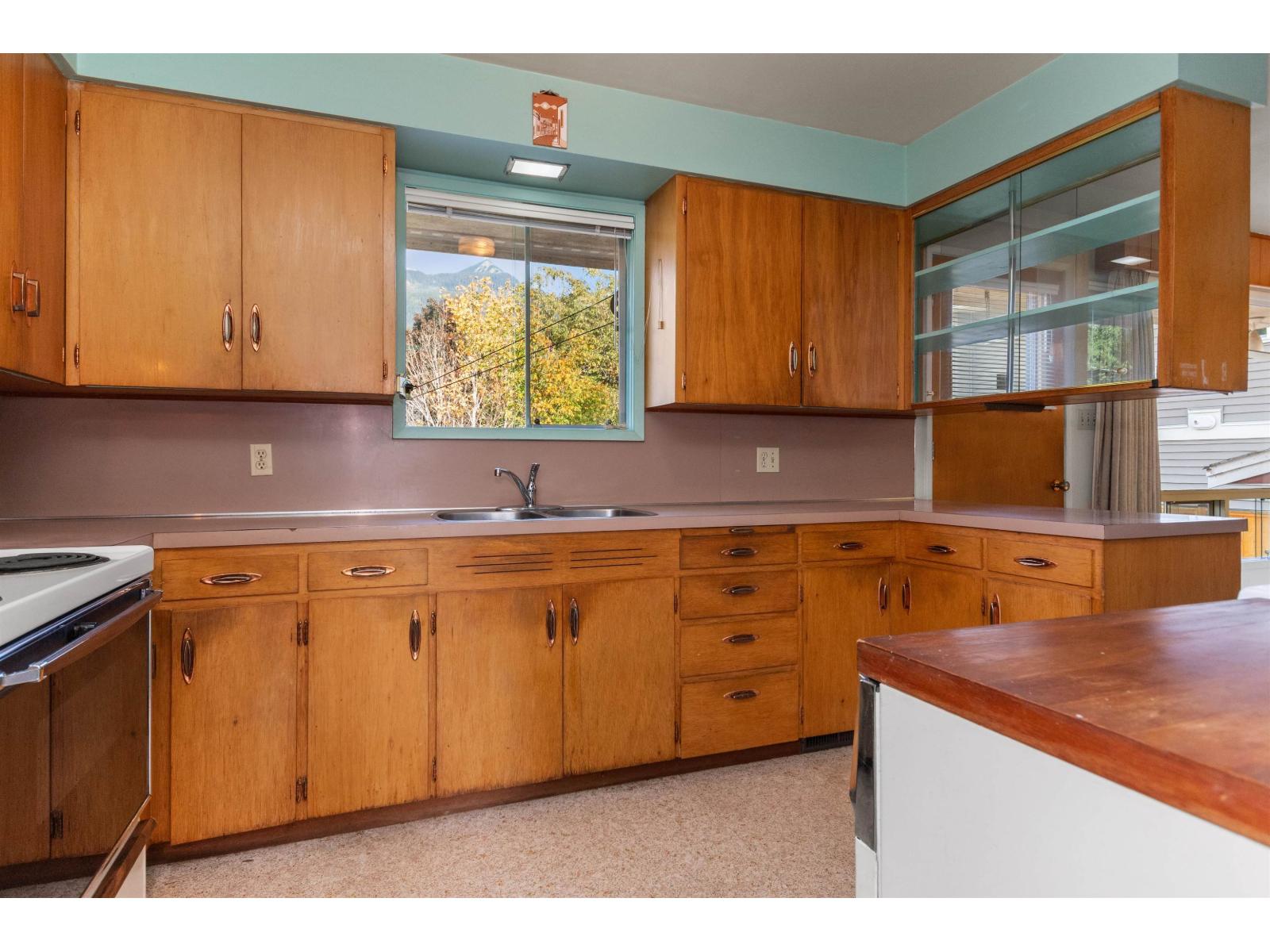 311 Allison Avenue, Hope, Hope, British Columbia  V0X 1L0 - Photo 14 - R3057617