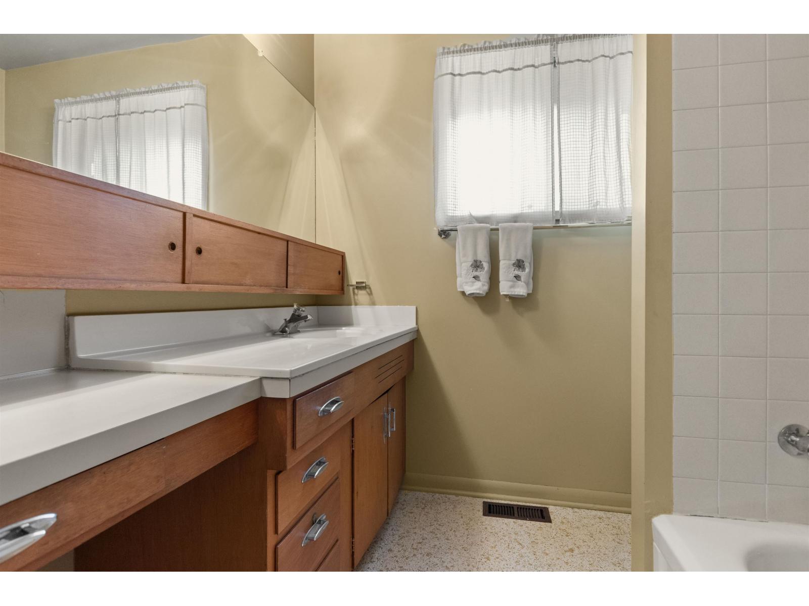 311 Allison Avenue, Hope, Hope, British Columbia  V0X 1L0 - Photo 17 - R3057617