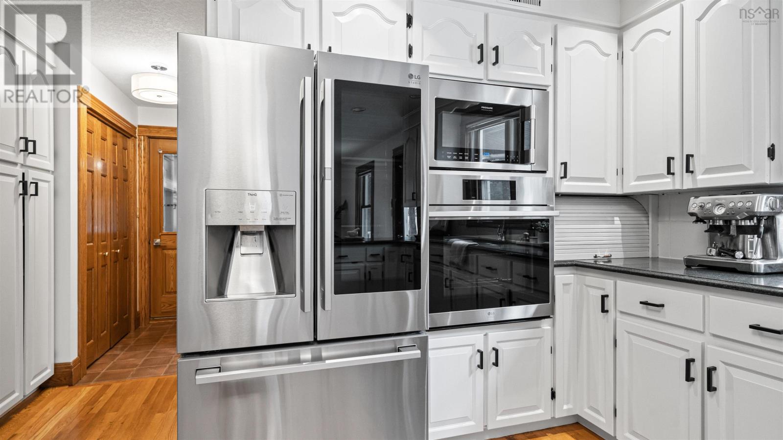 156 Brown Street, Berwick, Nova Scotia  B0N 1T0 - Photo 9 - 202522949