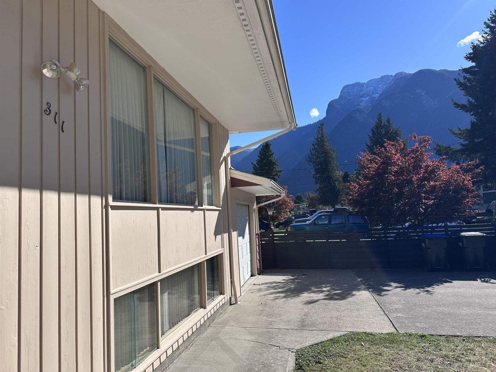 311 Allison Avenue, Hope, Hope, British Columbia  V0X 1L0 - Photo 39 - R3057617