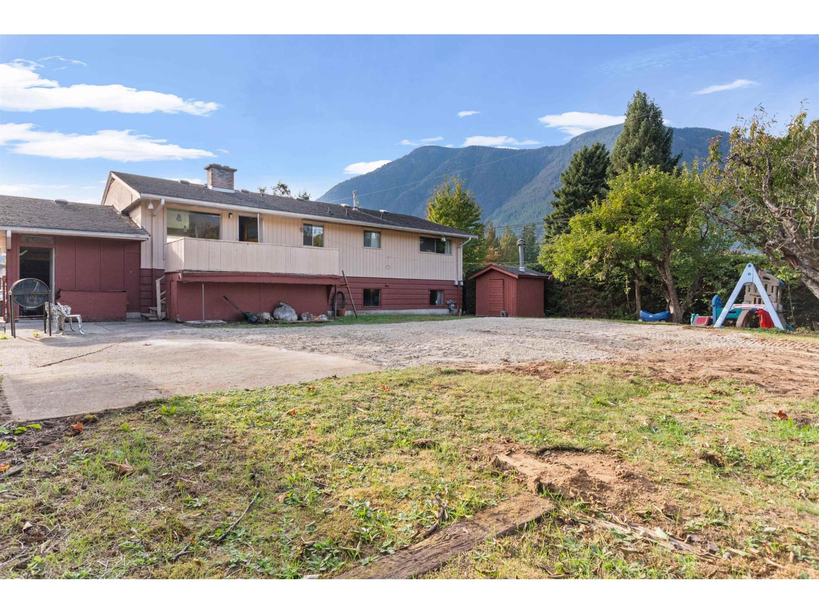 311 Allison Avenue, Hope, Hope, British Columbia  V0X 1L0 - Photo 36 - R3057617