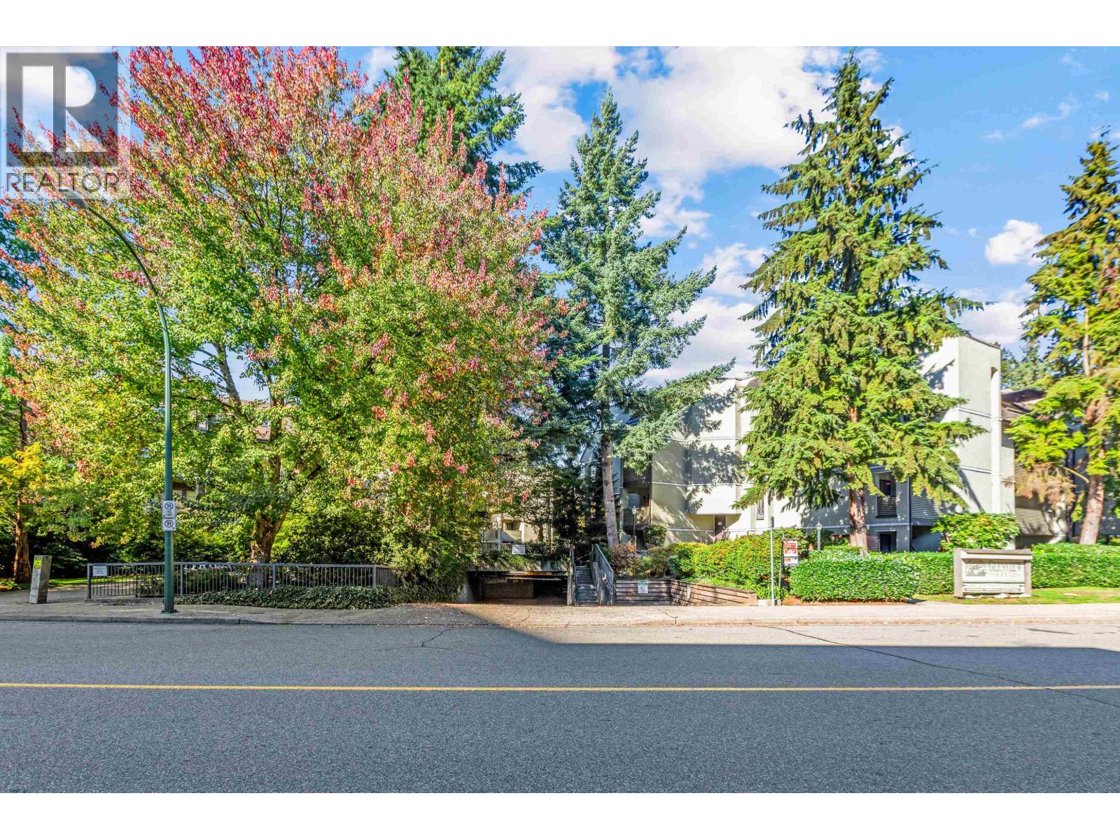 406 1200 Pacific Street, Coquitlam, British Columbia  V3B 6K2 - Photo 1 - R3058082