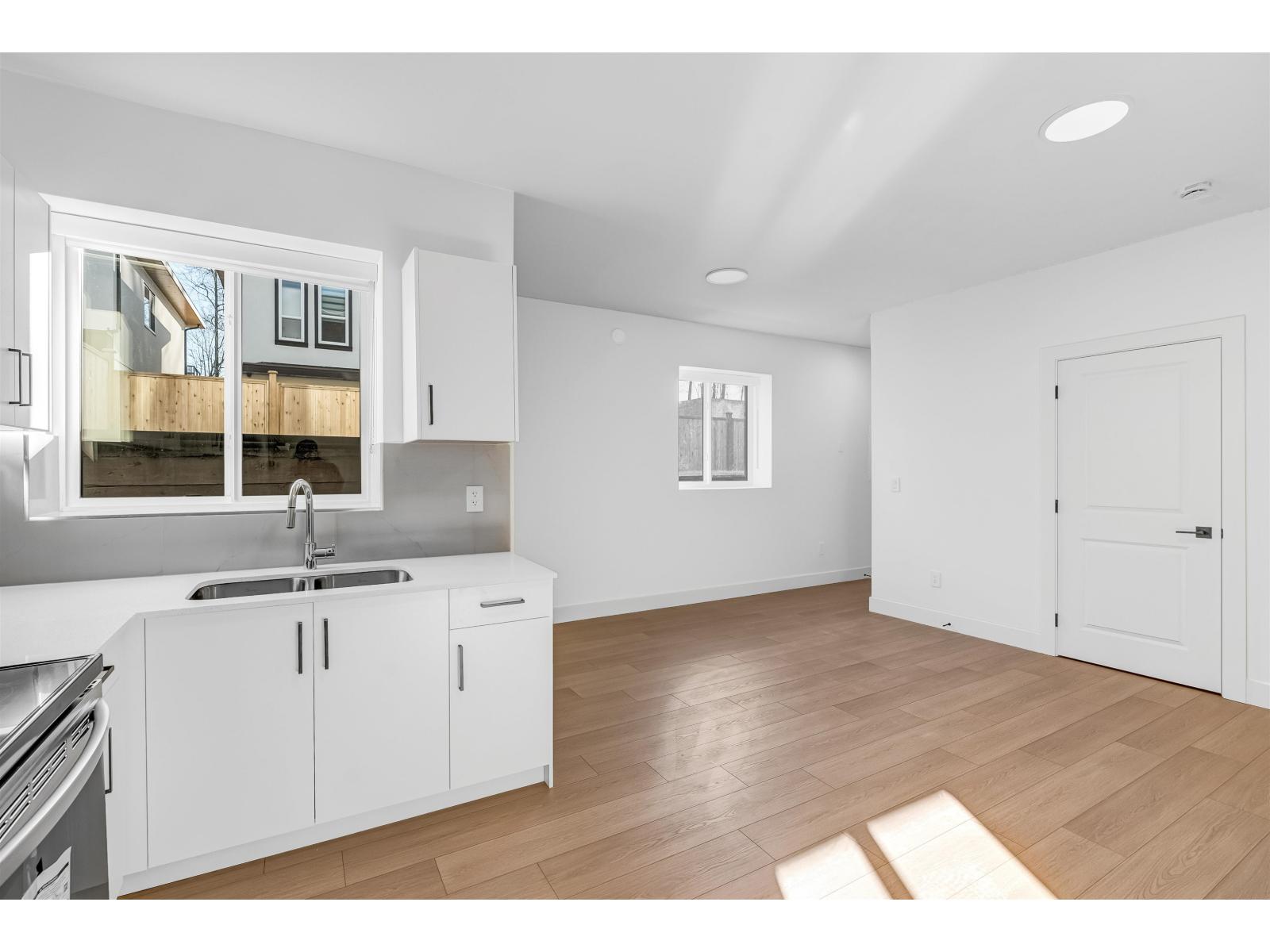 16640 18a Avenue, Surrey, British Columbia  V3Z 9X5 - Photo 33 - R3051843