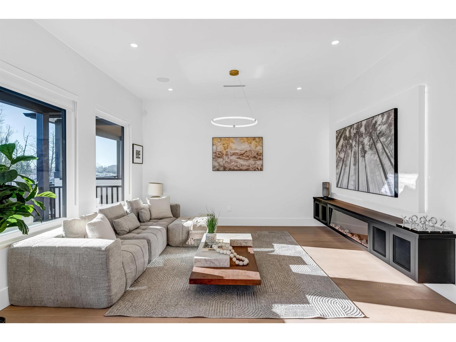 16640 18a Avenue, Surrey, British Columbia  V3Z 9X5 - Photo 11 - R3051843