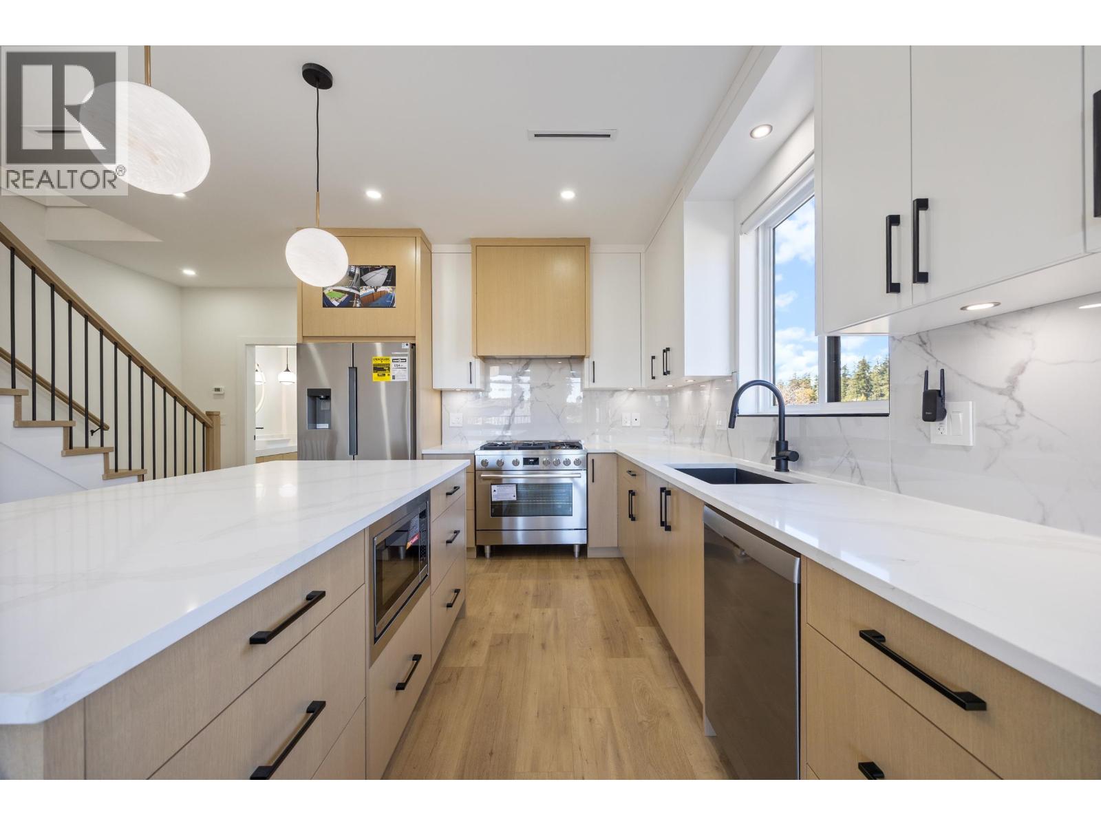1 4170 Hurst Street, Burnaby, British Columbia  V5J 3R4 - Photo 13 - R3058657