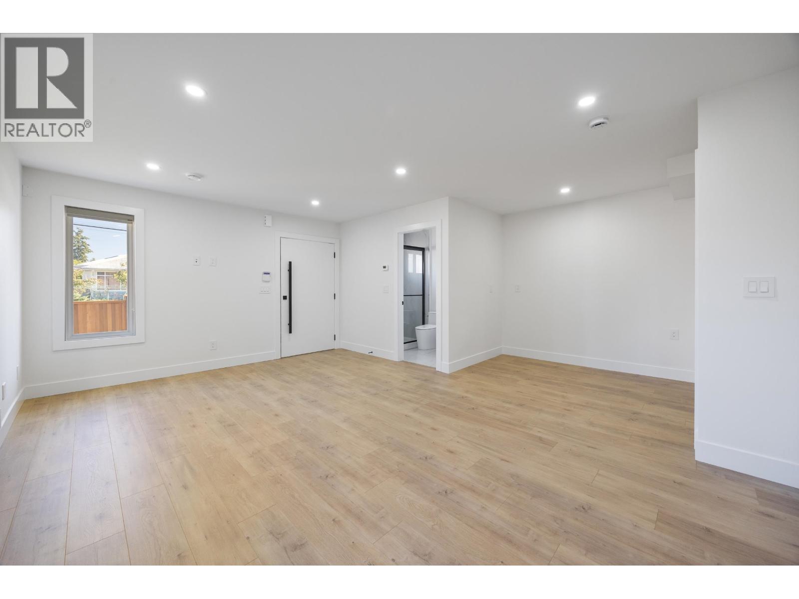 1 4170 Hurst Street, Burnaby, British Columbia  V5J 3R4 - Photo 6 - R3058657