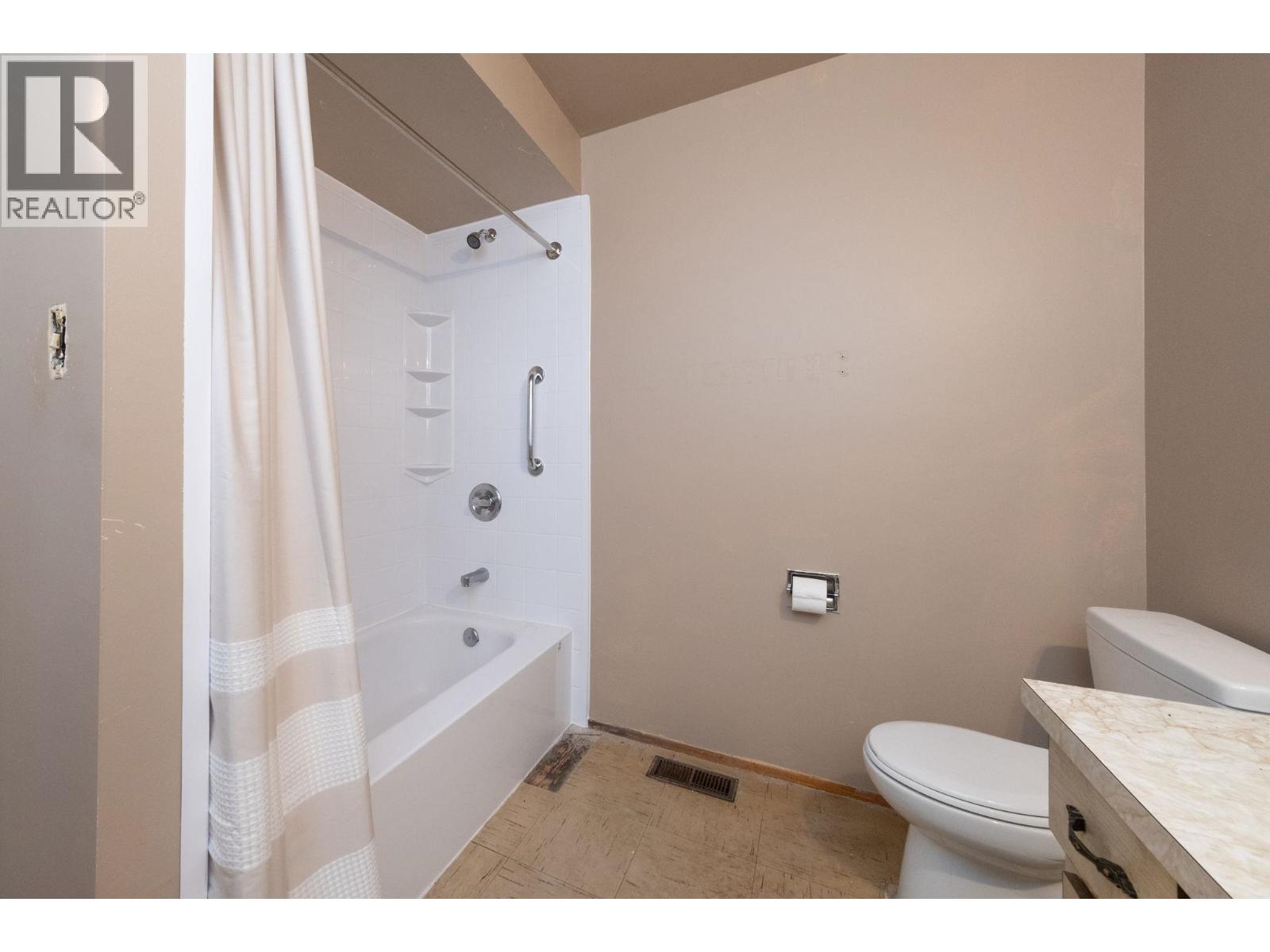 1122 Premier Street, North Vancouver, British Columbia  V7J 2H3 - Photo 10 - R3058672