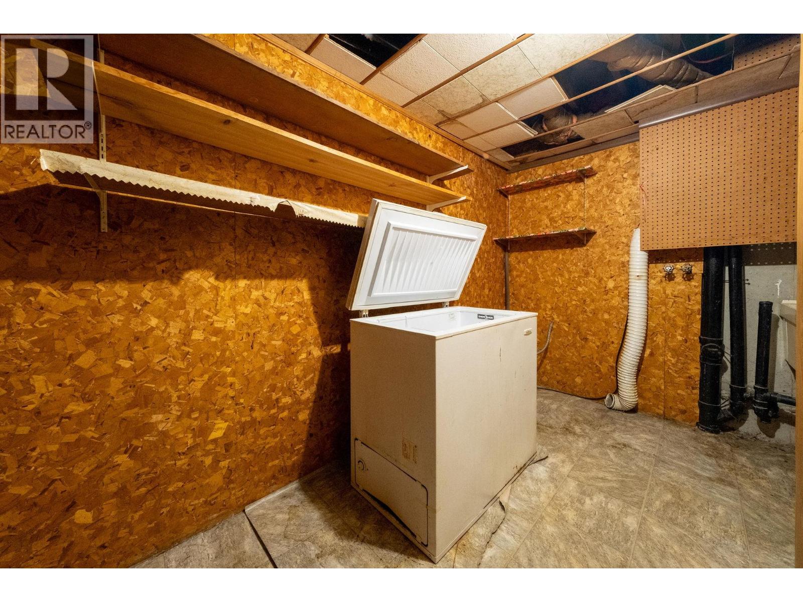 1122 Premier Street, North Vancouver, British Columbia  V7J 2H3 - Photo 12 - R3058672