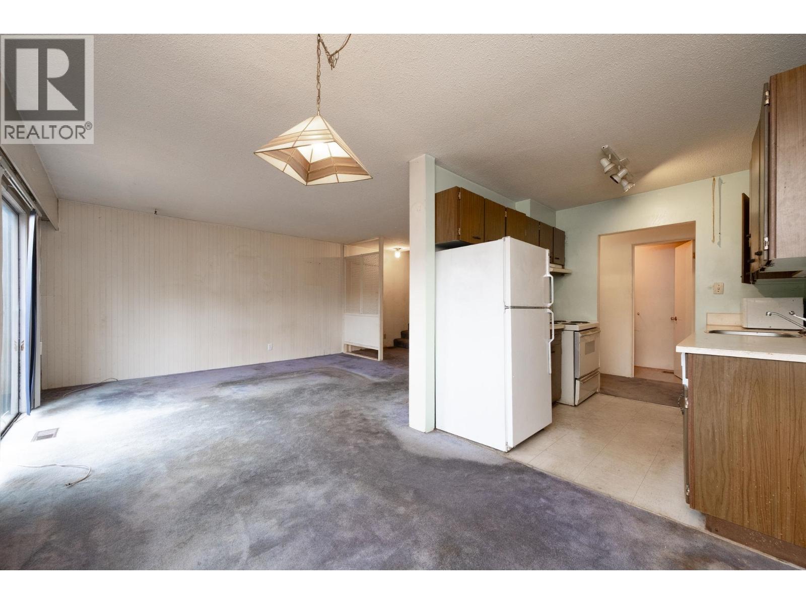 1122 Premier Street, North Vancouver, British Columbia  V7J 2H3 - Photo 7 - R3058672