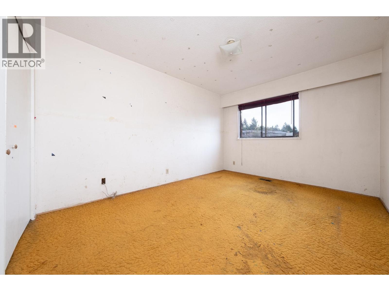 1122 Premier Street, North Vancouver, British Columbia  V7J 2H3 - Photo 8 - R3058672