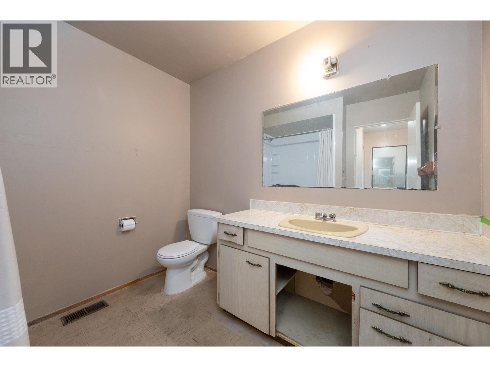 1122 Premier Street, North Vancouver, British Columbia  V7J 2H3 - Photo 9 - R3058672