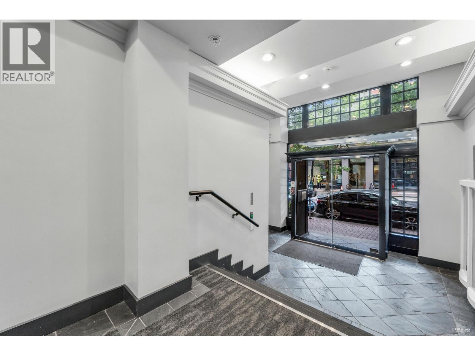301 233 Abbott Street, Vancouver, British Columbia  V6B 2K7 - Photo 5 - R3058674