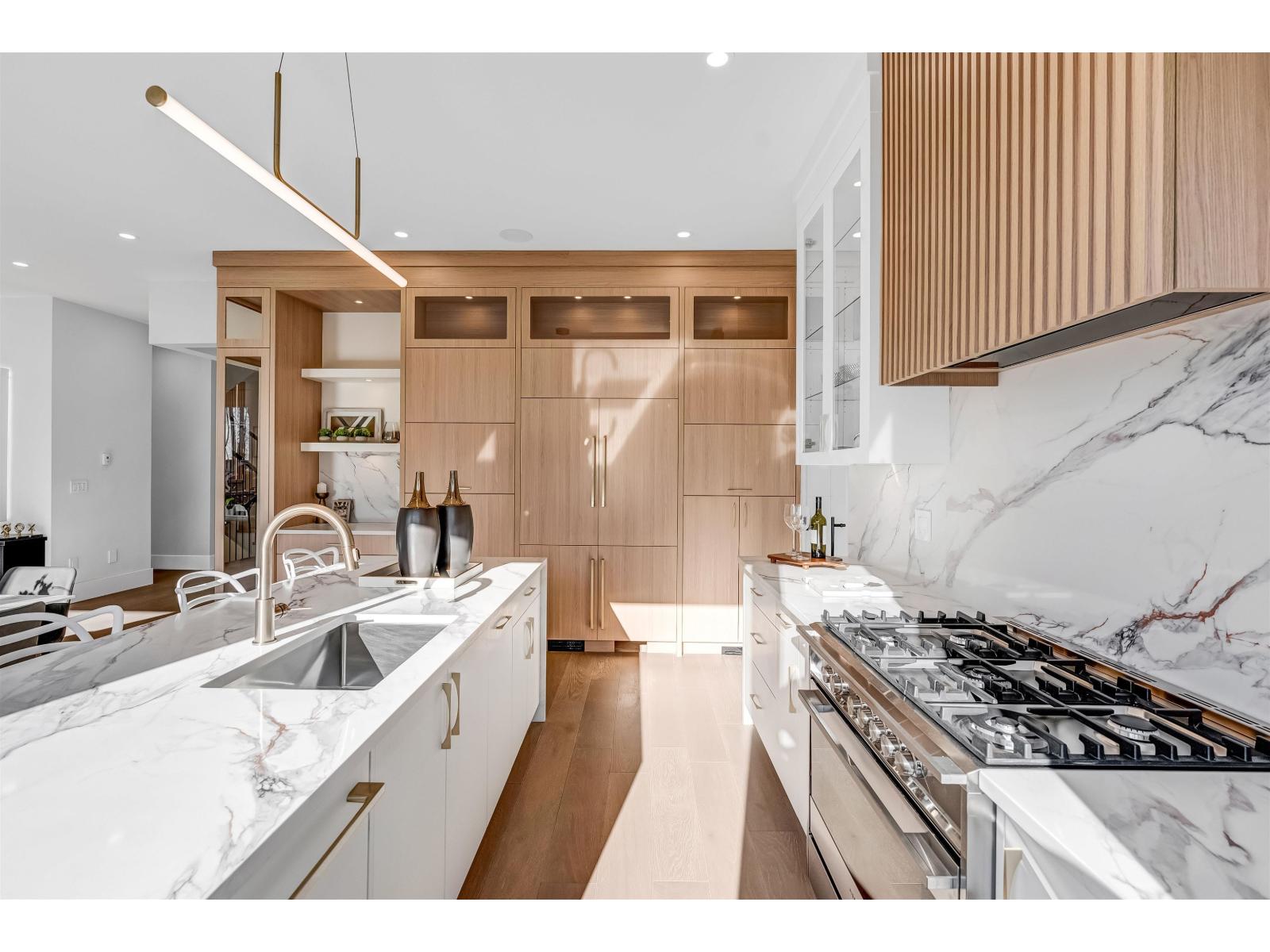 16640 18a Avenue, Surrey, British Columbia  V3Z 9X5 - Photo 8 - R3051843