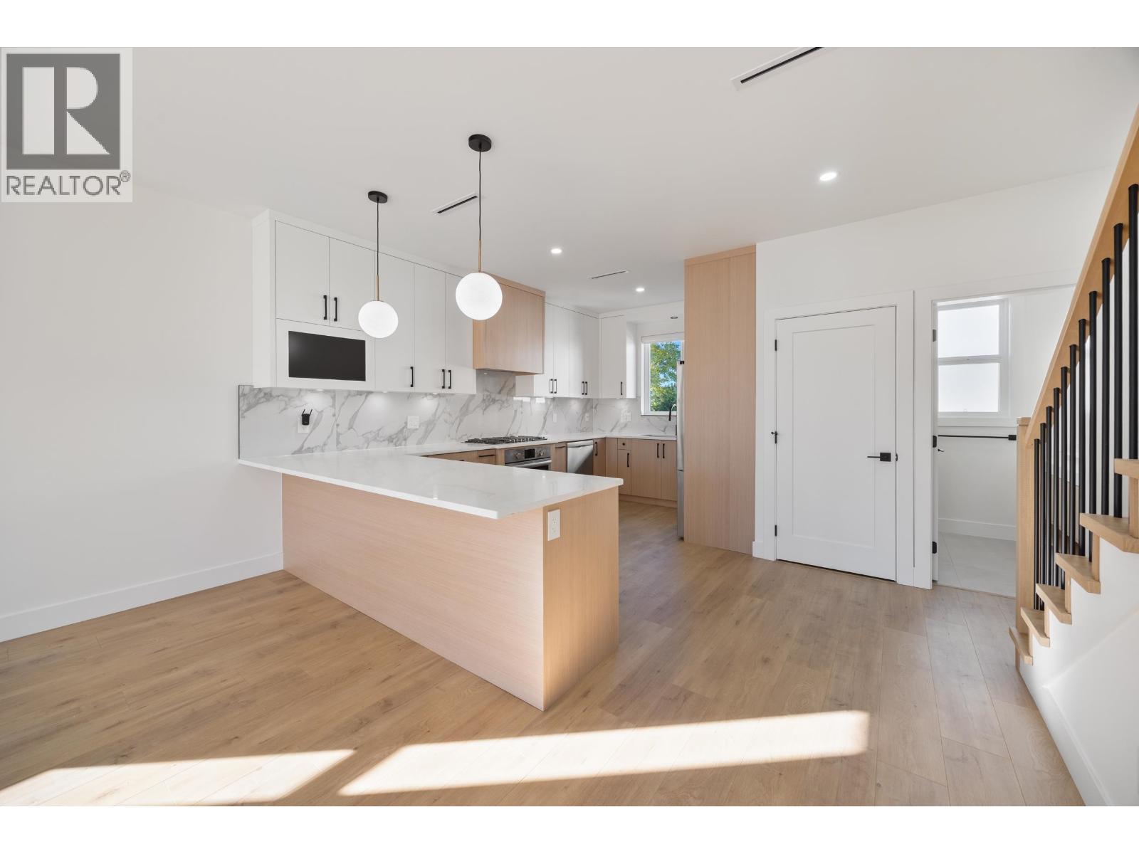 2 4170 Hurst Street, Burnaby, British Columbia  V5J 3R4 - Photo 15 - R3058678