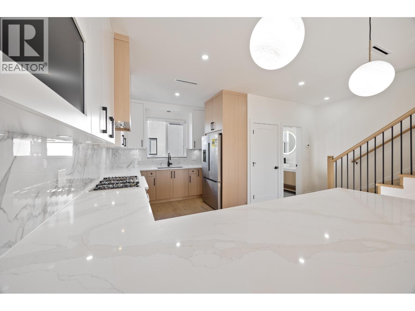 2 4170 Hurst Street, Burnaby, British Columbia  V5J 3R4 - Photo 18 - R3058678