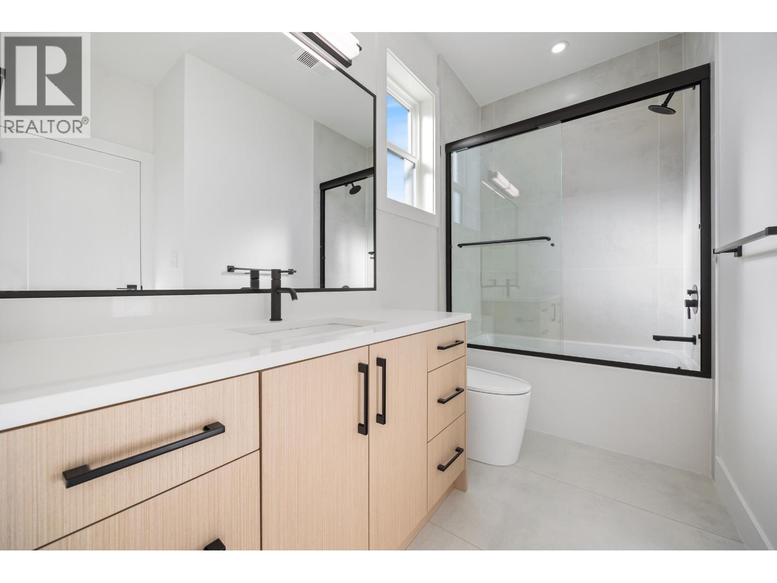 2 4170 Hurst Street, Burnaby, British Columbia  V5J 3R4 - Photo 29 - R3058678