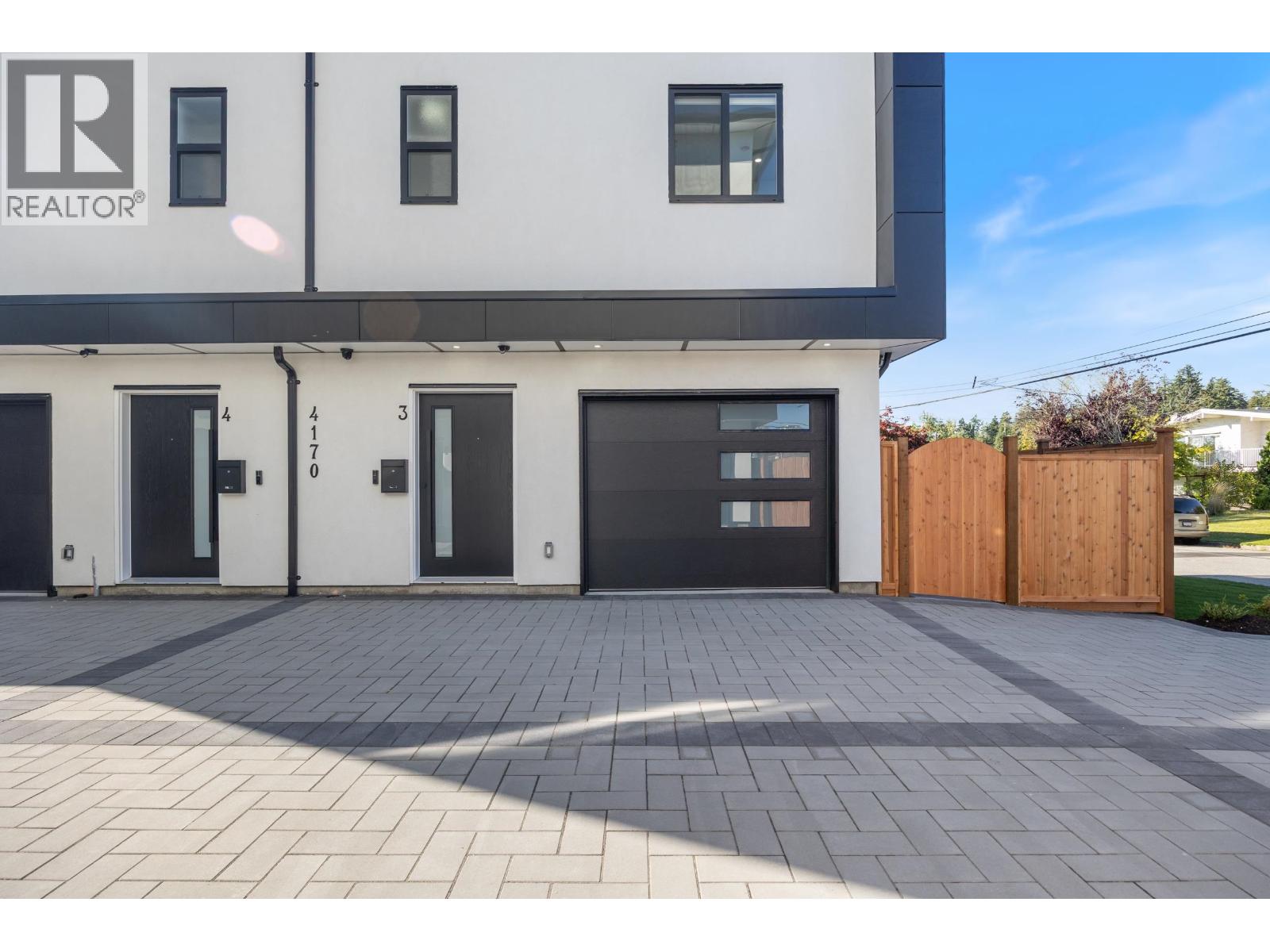 3 4170 Hurst Street, Burnaby, British Columbia  V5J 3R4 - Photo 3 - R3058689