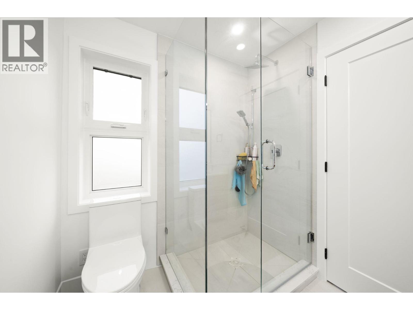 552 E 58th Avenue, Vancouver, British Columbia  V5X 1W2 - Photo 14 - R3058693