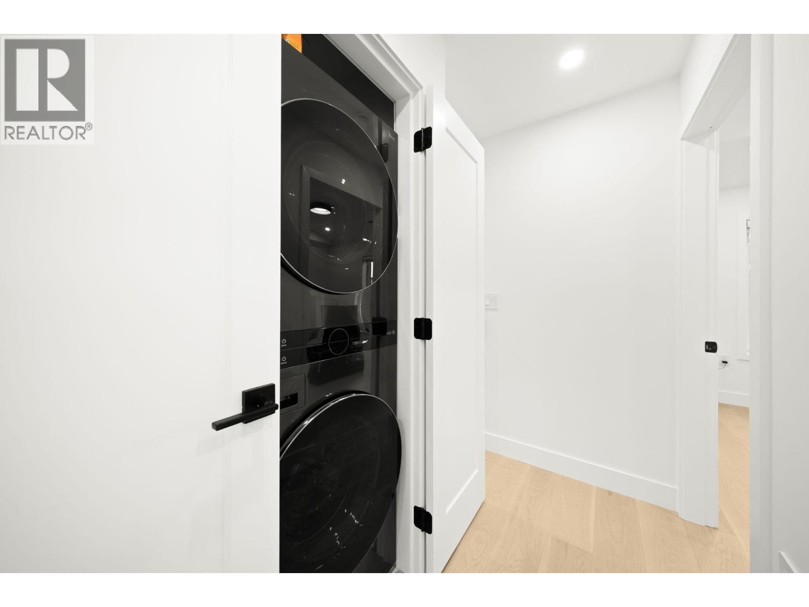 552 E 58th Avenue, Vancouver, British Columbia  V5X 1W2 - Photo 17 - R3058693